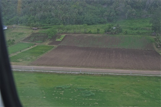 survol Rurutu, nov 2010
