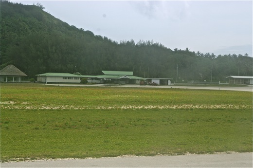 aéroport Rurutu, nov 2010