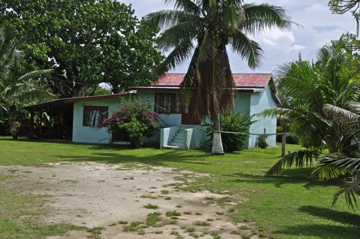 maison typique Rurutu, nov 2010
