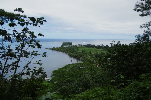 vue sur la côte ouest de Tahiti