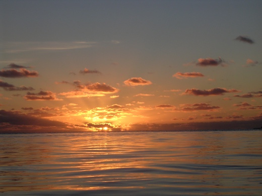 coucher de soleil Apataki Tuamotu