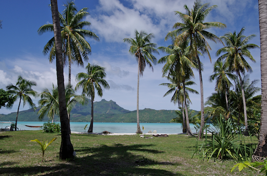 Motu Ome, pension Alice et Raphaël, vue sur Bora Bora, juin 2013